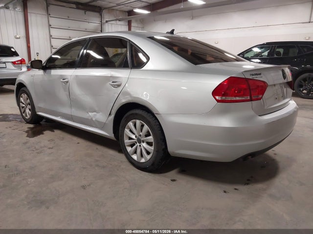 45054784 :رقم المزاد ، 1VWAH7A36EC022747 vin ، 2014 Volkswagen Passat 2.5l S/2.5l Wolfsburg Edition مزاد بيع