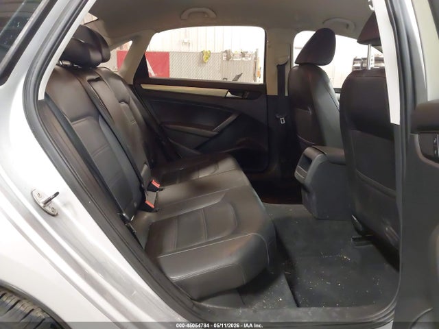 45054784 :رقم المزاد ، 1VWAH7A36EC022747 vin ، 2014 Volkswagen Passat 2.5l S/2.5l Wolfsburg Edition مزاد بيع