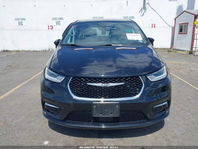 2C4RC1BG8RR125197 Chrysler Pacifica Touring L