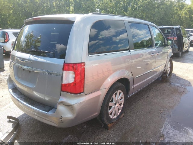 2016 Chrysler Town & Country Touring მანქანა იყიდება აუქციონზე, vin: 2C4RC1BG8GR198079, აუქციონის ნომერი: 45054829
