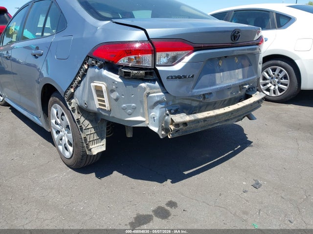 JTDB4MEE5PJ009967 Toyota COROLLA LE
