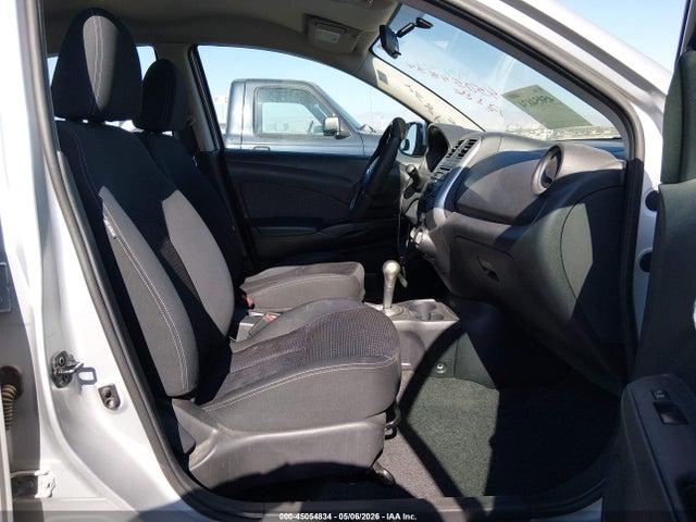 2014 Nissan Versa 1.6 Sv მანქანა იყიდება აუქციონზე, vin: 3N1CN7AP2EL815395, აუქციონის ნომერი: 45054834