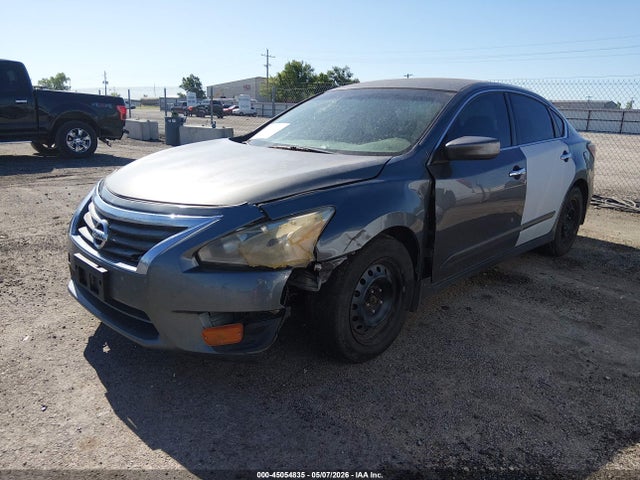 2015 Nissan Altima 2.5 S მანქანა იყიდება აუქციონზე, vin: 1N4AL3AP8FN319267, აუქციონის ნომერი: 45054835