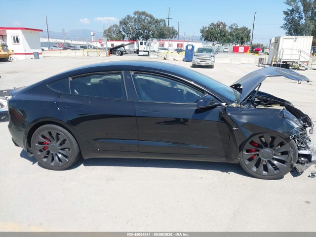 45054841 :رقم المزاد ، 5YJ3E1EC1NF279832 vin ، 2022 Tesla Model 3 Performance Dual Motor All-wheel Drive مزاد بيع