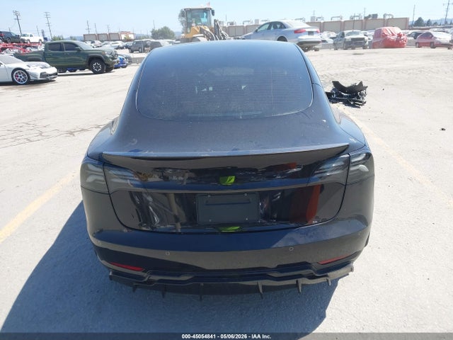45054841 :رقم المزاد ، 5YJ3E1EC1NF279832 vin ، 2022 Tesla Model 3 Performance Dual Motor All-wheel Drive مزاد بيع