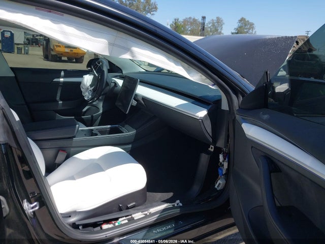 45054841 :رقم المزاد ، 5YJ3E1EC1NF279832 vin ، 2022 Tesla Model 3 Performance Dual Motor All-wheel Drive مزاد بيع