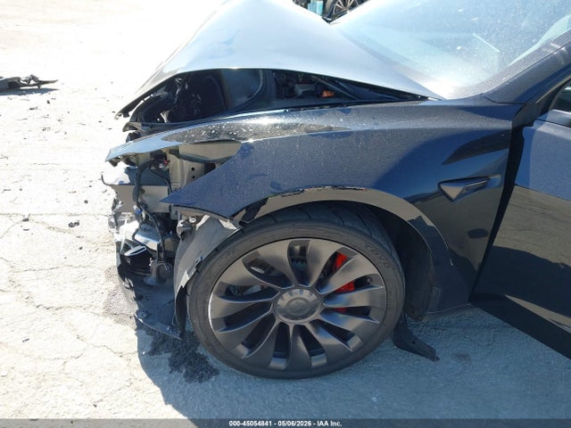 45054841 :رقم المزاد ، 5YJ3E1EC1NF279832 vin ، 2022 Tesla Model 3 Performance Dual Motor All-wheel Drive مزاد بيع