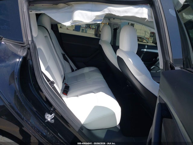 45054841 :رقم المزاد ، 5YJ3E1EC1NF279832 vin ، 2022 Tesla Model 3 Performance Dual Motor All-wheel Drive مزاد بيع
