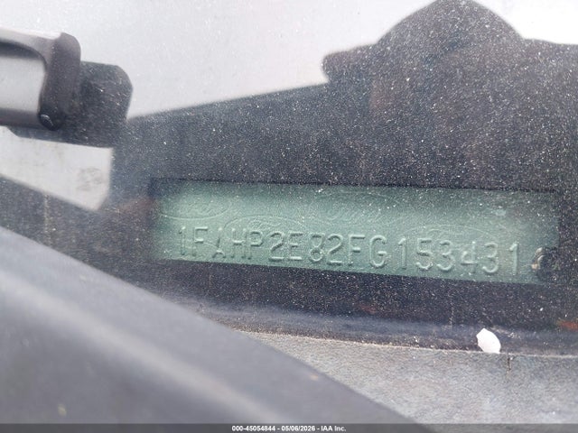 45054844 :رقم المزاد ، 1FAHP2E82FG153431 vin ، 2015 Ford Taurus Sel مزاد بيع