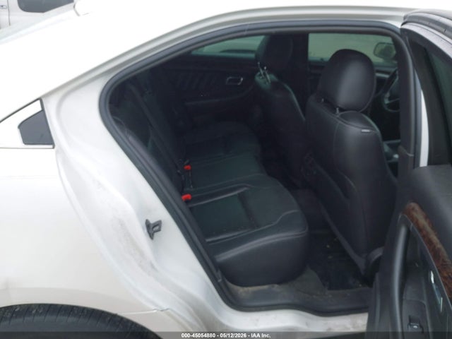 1FAHP2J81JG131757 Ford Taurus Limited