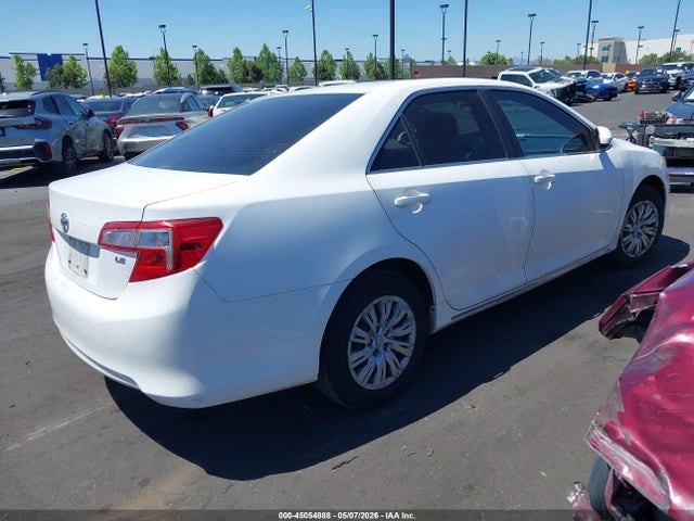 4T4BF1FK2ER340483 Toyota CAMRY LE