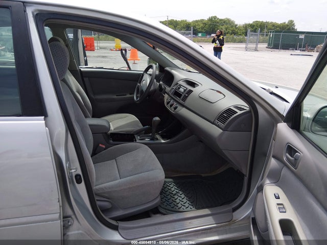 Продаж на аукціоні авто 2003 Toyota Camry Le, vin: 4T1BE32K13U216328, номер лоту: 45054910