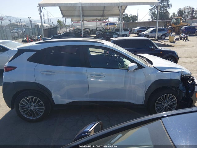 45054914 :رقم المزاد ، KM8K62AA4JU101252 vin ، 2018 Hyundai Kona Sel مزاد بيع