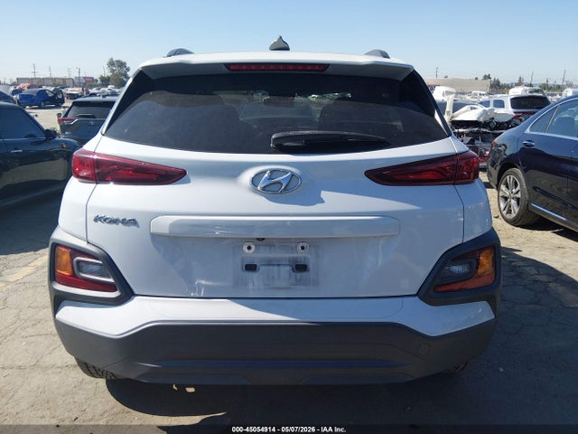 45054914 :رقم المزاد ، KM8K62AA4JU101252 vin ، 2018 Hyundai Kona Sel مزاد بيع