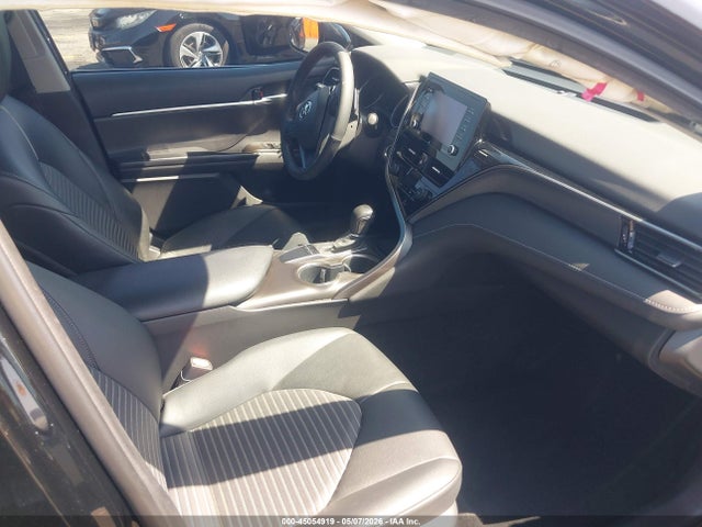 2022 Toyota Camry Se მანქანა იყიდება აუქციონზე, vin: 4T1T11AK9NU696241, აუქციონის ნომერი: 45054919
