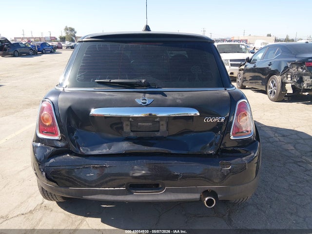 Продажа на аукционе авто 2007 Mini Cooper, vin: WMWMF33597TL78302, номер лота: 45054930