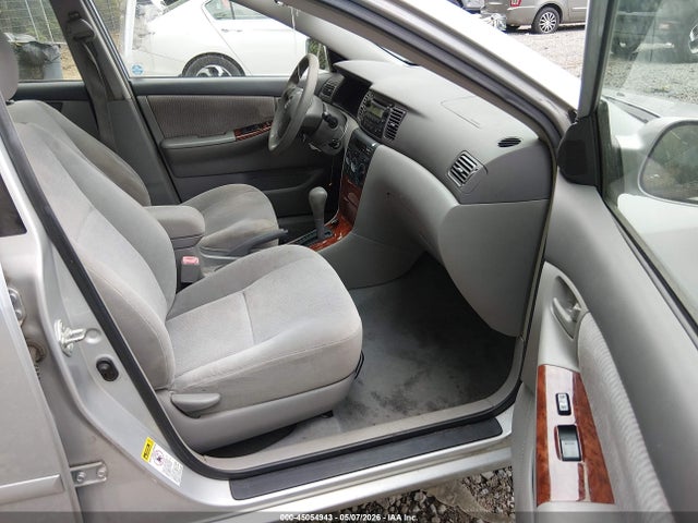 45054943 :رقم المزاد ، 2T1BR30E35C490880 vin ، 2005 Toyota Corolla Le مزاد بيع