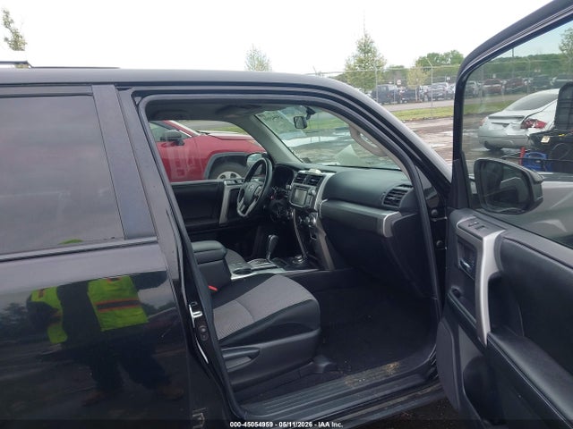 Продаж на аукціоні авто 2014 Toyota 4runner Sr5, vin: JTEBU5JR5E5172473, номер лоту: 45054959