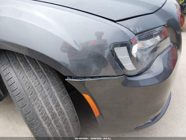 2020 Chrysler 300 300s Awd მანქანა იყიდება აუქციონზე, vin: 2C3CCAGG2LH151004, აუქციონის ნომერი: 45054961