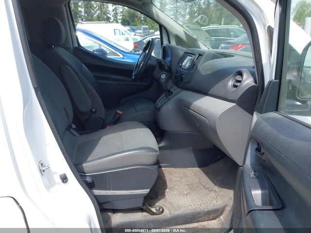 45054971 :رقم المزاد ، 3N6CM0KN5JK701487 vin ، 2018 Nissan Nv200 Sv مزاد بيع