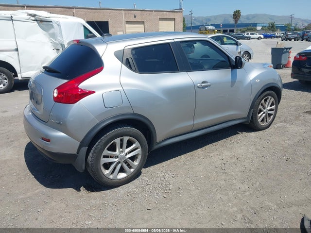 45054984 :رقم المزاد ، JN8AF5MV5BT015511 vin ، 2011 Nissan Juke Sl مزاد بيع