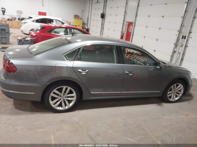 Продаж на аукціоні авто 2018 Volkswagen Passat 2.0t Sel Premium, vin: 1VWCA7A37JC009626, номер лоту: 45055004