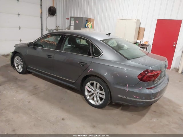 Продаж на аукціоні авто 2018 Volkswagen Passat 2.0t Sel Premium, vin: 1VWCA7A37JC009626, номер лоту: 45055004