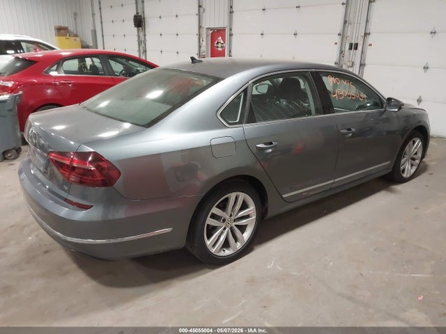 Продаж на аукціоні авто 2018 Volkswagen Passat 2.0t Sel Premium, vin: 1VWCA7A37JC009626, номер лоту: 45055004