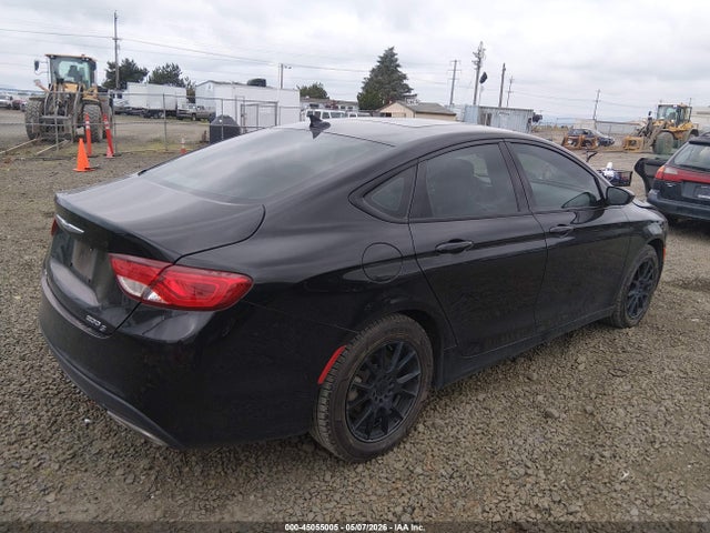Chrysler 200 S 2015 1C3CCCDG0FN540719 Image 4