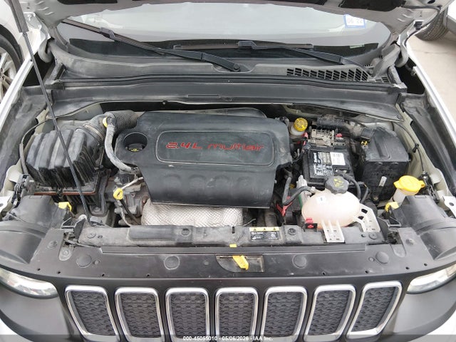 2020 Jeep Renegade Latitude Fwd მანქანა იყიდება აუქციონზე, vin: ZACNJABB9LPM03218, აუქციონის ნომერი: 45055010