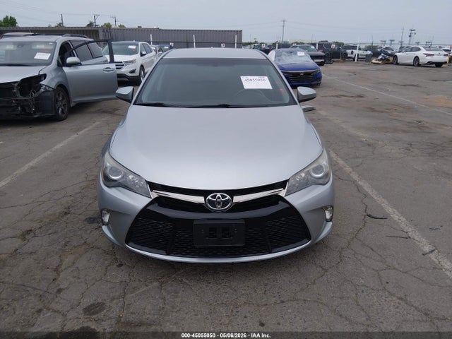 4T1BF1FK5FU937428 Toyota CAMRY SE