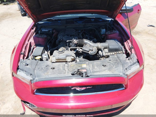 Продаж на аукціоні авто 2013 Ford Mustang V6, vin: 1ZVBP8AM8D5211120, номер лоту: 45055074