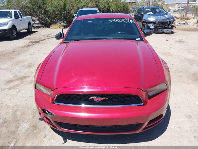 Продаж на аукціоні авто 2013 Ford Mustang V6, vin: 1ZVBP8AM8D5211120, номер лоту: 45055074
