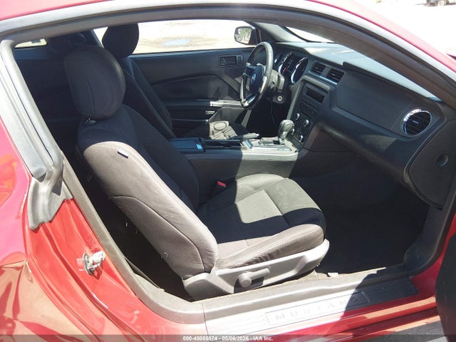 Продаж на аукціоні авто 2013 Ford Mustang V6, vin: 1ZVBP8AM8D5211120, номер лоту: 45055074