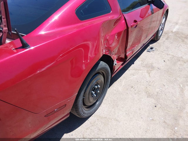 Продаж на аукціоні авто 2013 Ford Mustang V6, vin: 1ZVBP8AM8D5211120, номер лоту: 45055074