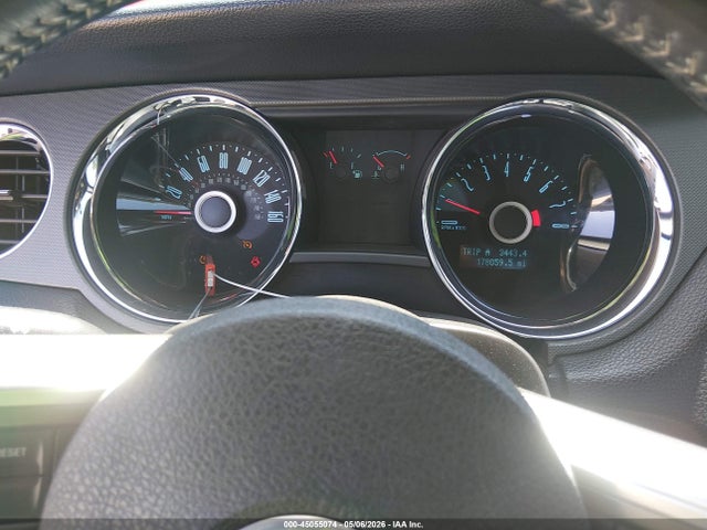 Продаж на аукціоні авто 2013 Ford Mustang V6, vin: 1ZVBP8AM8D5211120, номер лоту: 45055074
