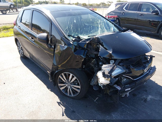 45055084 :رقم المزاد ، 3HGGK5H8XFM707839 vin ، 2015 Honda Fit Ex/ex-l مزاد بيع