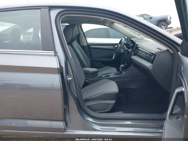 2025 Volkswagen Jetta 1.5t Se მანქანა იყიდება აუქციონზე, vin: 3VW7X7BU0SM083459, აუქციონის ნომერი: 45055125