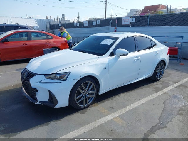 Lexus IS 200T 2017 JTHBA1D23H5047723 Image 2