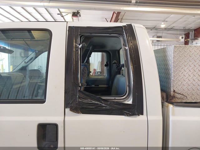 2004 Ford F-250 Lariat/xl/xlt მანქანა იყიდება აუქციონზე, vin: 1FTNX20L54ED32614, აუქციონის ნომერი: 45055141