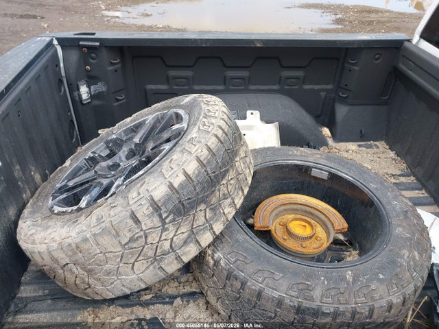 Продаж на аукціоні авто 2023 Chevrolet Silverado 1500 4wd  Short Bed Lt Trail Boss, vin: 3GCUDFED2PG261043, номер лоту: 45055146