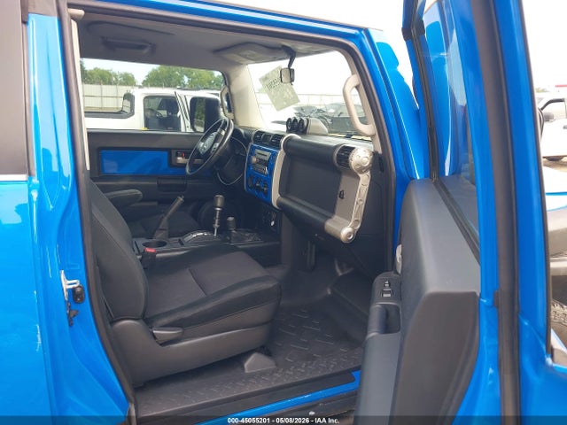 2008 Toyota Fj Cruiser მანქანა იყიდება აუქციონზე, vin: JTEBU11F88K045804, აუქციონის ნომერი: 45055201
