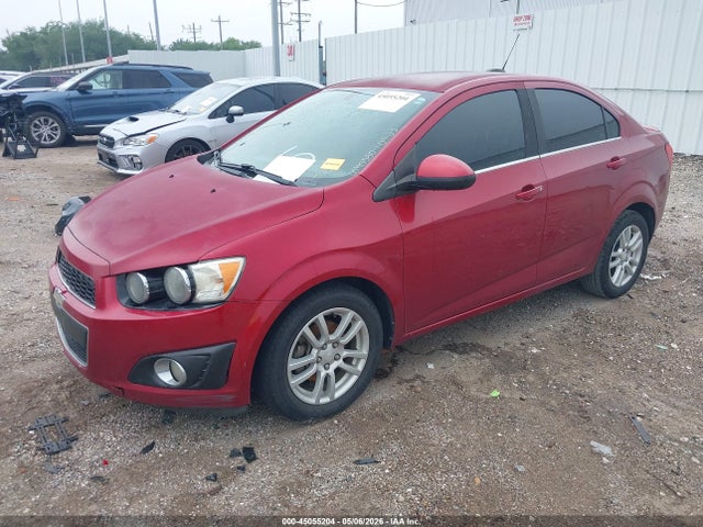 45055204 :رقم المزاد ، 1G1JC5SH1F4165870 vin ، 2015 Chevrolet Sonic Lt Auto مزاد بيع