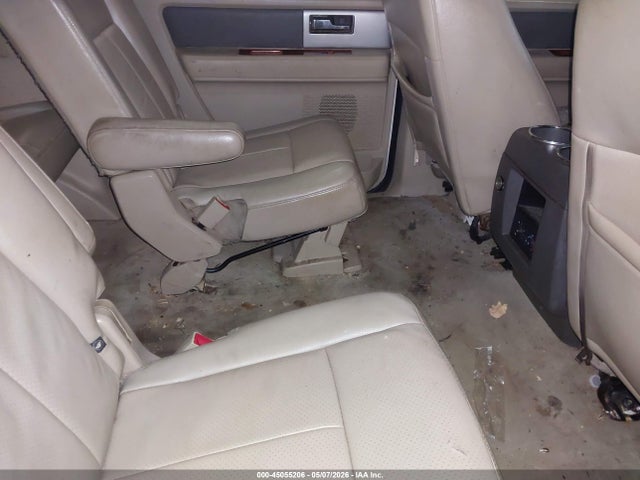 2010 Ford Expedition El Eddie Bauer მანქანა იყიდება აუქციონზე, vin: 1FMJK1H53AEA64151, აუქციონის ნომერი: 45055206