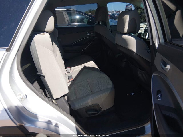 KM8SM4HF1GU161744 Hyundai Santa Fe Se