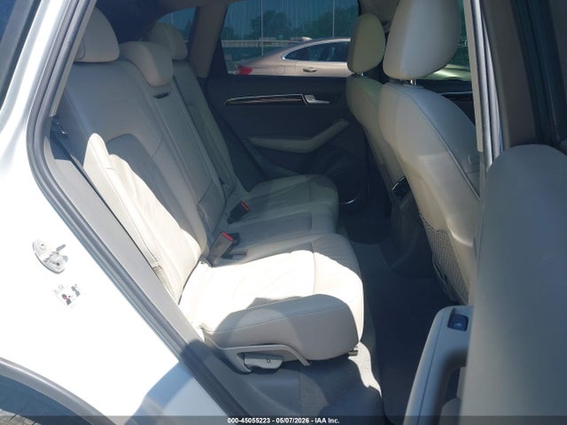 45055223 :رقم المزاد ، WA1LFAFP1CA045432 vin ، 2012 Audi Q5 2.0t Premium مزاد بيع