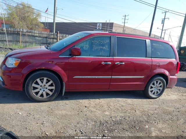 Продажа на аукционе авто 2016 Chrysler Town & Country Touring, vin: 2C4RC1BG3GR269852, номер лота: 45055227