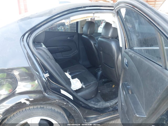 Chevrolet Sonic Ltz Auto 2015 1G1JE5SB4F4191370 Image 8