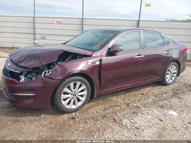 45055261 :رقم المزاد ، 5XXGT4L33JG263330 vin ، 2018 Kia Optima Lx مزاد بيع