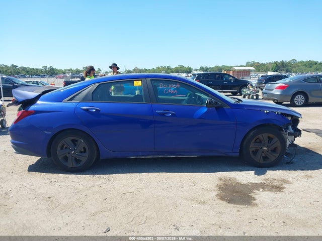 45055303 :رقم المزاد ، KMHLM4AG3MU071496 vin ، 2021 Hyundai Elantra Sel مزاد بيع
